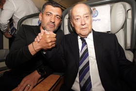 Sérgio Conceição, Pepe e Jorge Mendes presentes no velório de Pinto da Costa