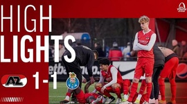 UEFA Youth League: AZ S19 3 - 4 g.p FC Porto S19 (2023-2024)