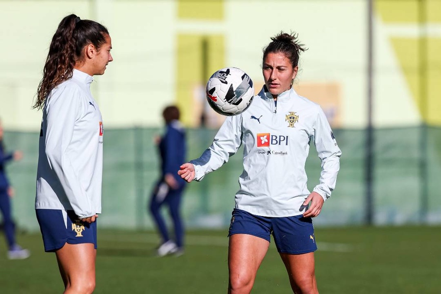 Lesão obriga a substituição na seleção feminina