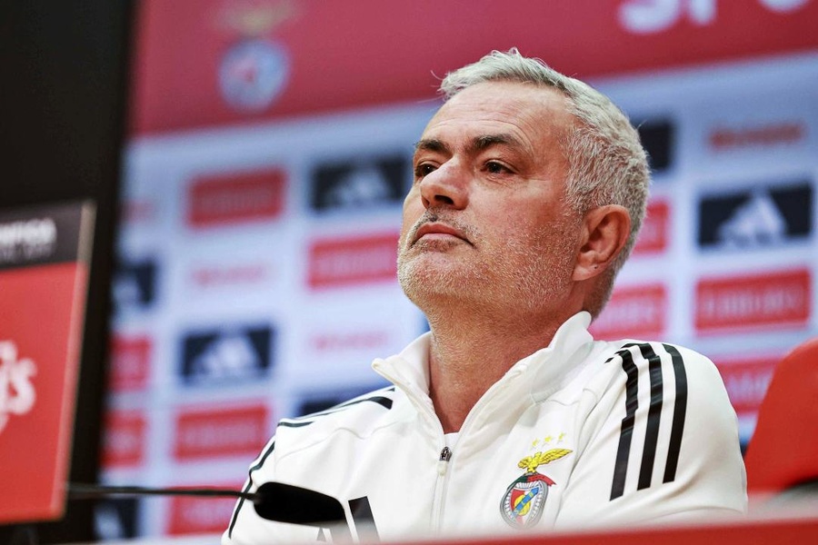 Mourinho: "Equipas para objetivos grandes têm de ganhar mesmo quando são pobres"