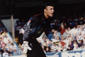 Morreu o antigo guarda-redes do Belenenses Borislav Mihaylov