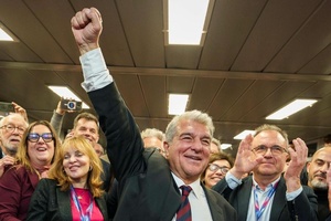 Vitória esmagadora de Laporta nas eleições do Barcelona