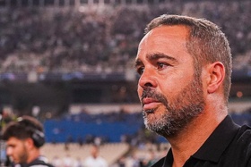 Artur Jorge: "Queria ser eu a estar lá em cima, a ver os meus jogadores lá em cima"