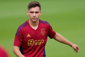 Mercado: FC Porto volta a olhar para o regresso de Francisco Conceição após falhar Moutinho