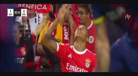 Liga Portugal Bwin: Benfica (1-0) Desp. Chaves, Golo David Neres, 2m (2022-2023)