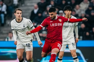 Estugarda vence Moenchengladbach e sobe a quarto da Liga alemã