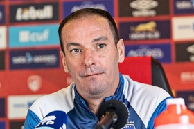 Petit promete "mesma identidade" do Santa Clara frente ao Rio Ave