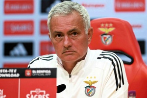 Mourinho desafia rivais: “Se a minha equipa for beneficiada, vou sair e dizer”