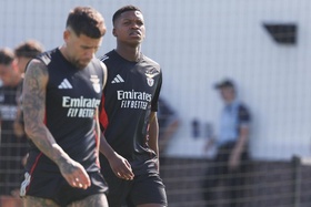 Florentino volta aos treinos do Benfica, mas Renato Sanches preocupa
