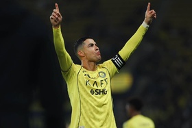 Cristiano Ronaldo 'bisa' na goleada do Al Nassr e Al Ittihad volta a vencer