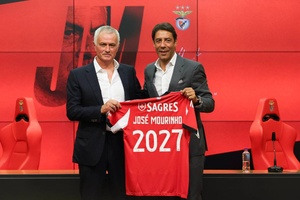 Futuro incerto? "Rui Costa percebe que Mourinho é uma bomba que pode rebentar"