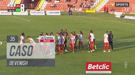 Liga Portugal Betclic: AVS SAD vs CF Estrela Amadora, Cartão Amarelo Devenish, 35' (2024-2025)